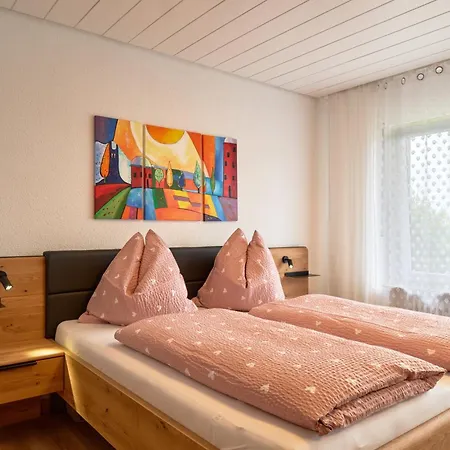 Vacation In Apartment *